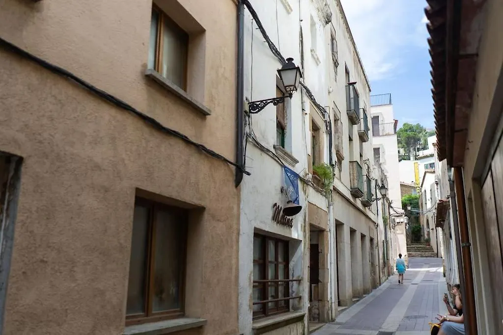 Seahomes Vacations - Centric Apt 100M Beach And Pkg Tossa de Mar Apartment
