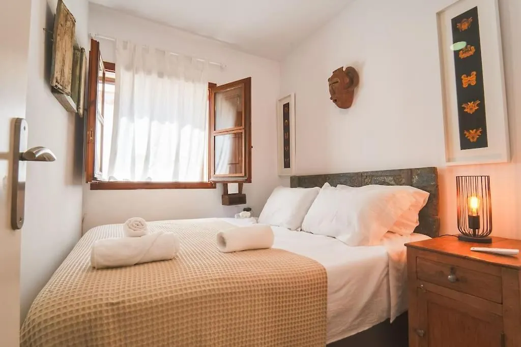 Apartment Seahomes Vacations - Centric Apt 100M Beach And Pkg Tossa de Mar